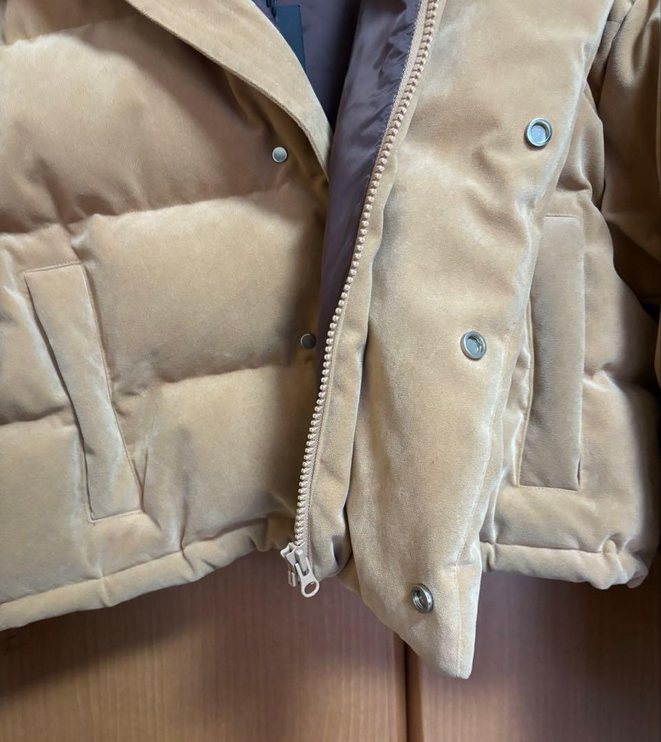 BREATH FAUX SUEDE SHORT HOODIE DOWN ベージュ