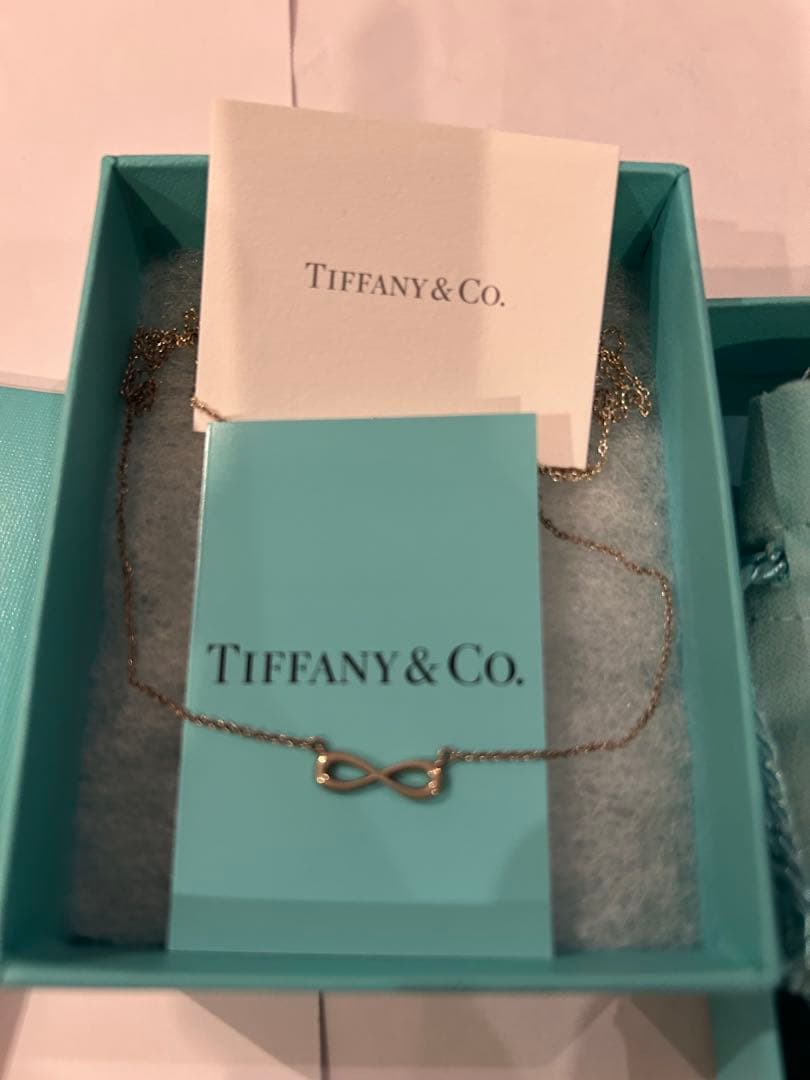 Tiffany & Co. 無限大モチーフ ネックレス
