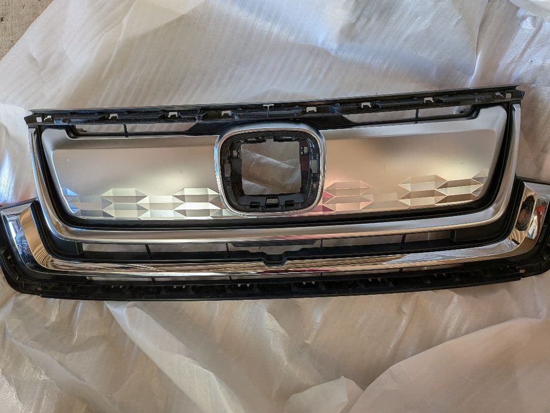 ステップワゴン フロントグリル プラチナクロームメッキ