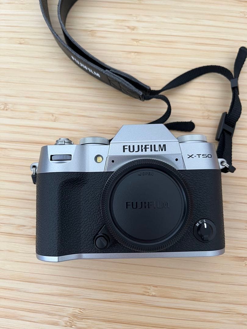【美品】Fujifilm X-T50 レンズキット