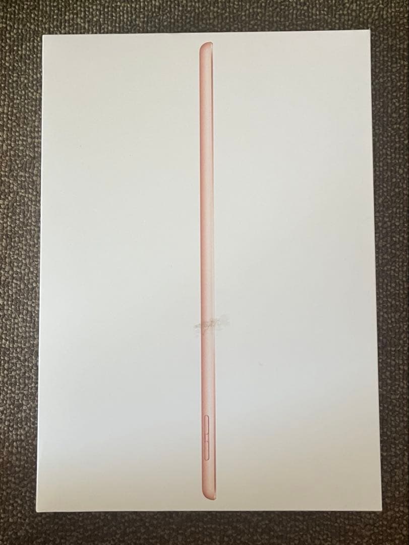 美品: iPad 第7世代 32GB バッテリー98％ 箱＋充電アダプタ付き