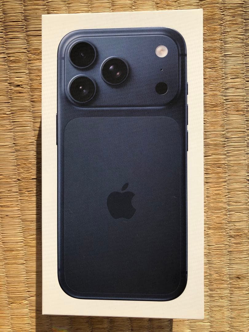 iPhone 17 Pro 256GB 6日使用 1月購入 超美品