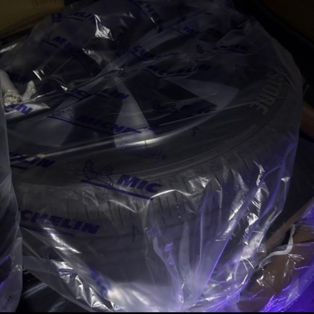 ホンダ wrv 新車外し17インチ タイヤホイール