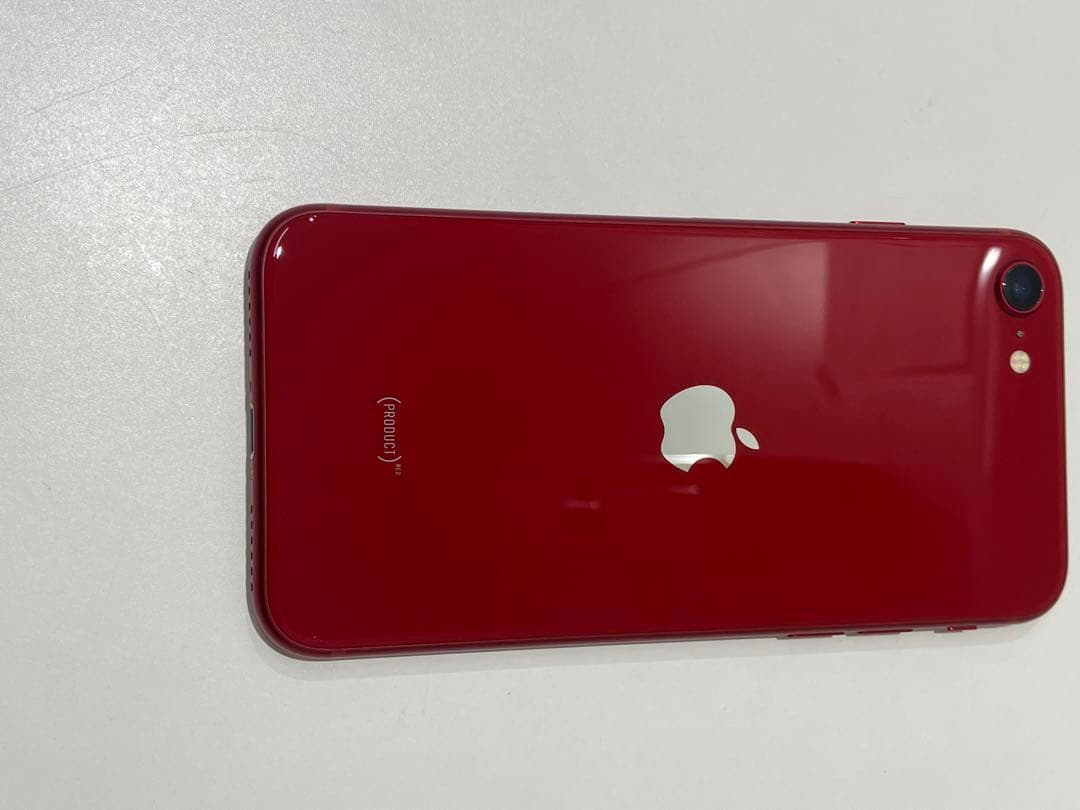 iPhone SE 第3世代　赤　本体のみ