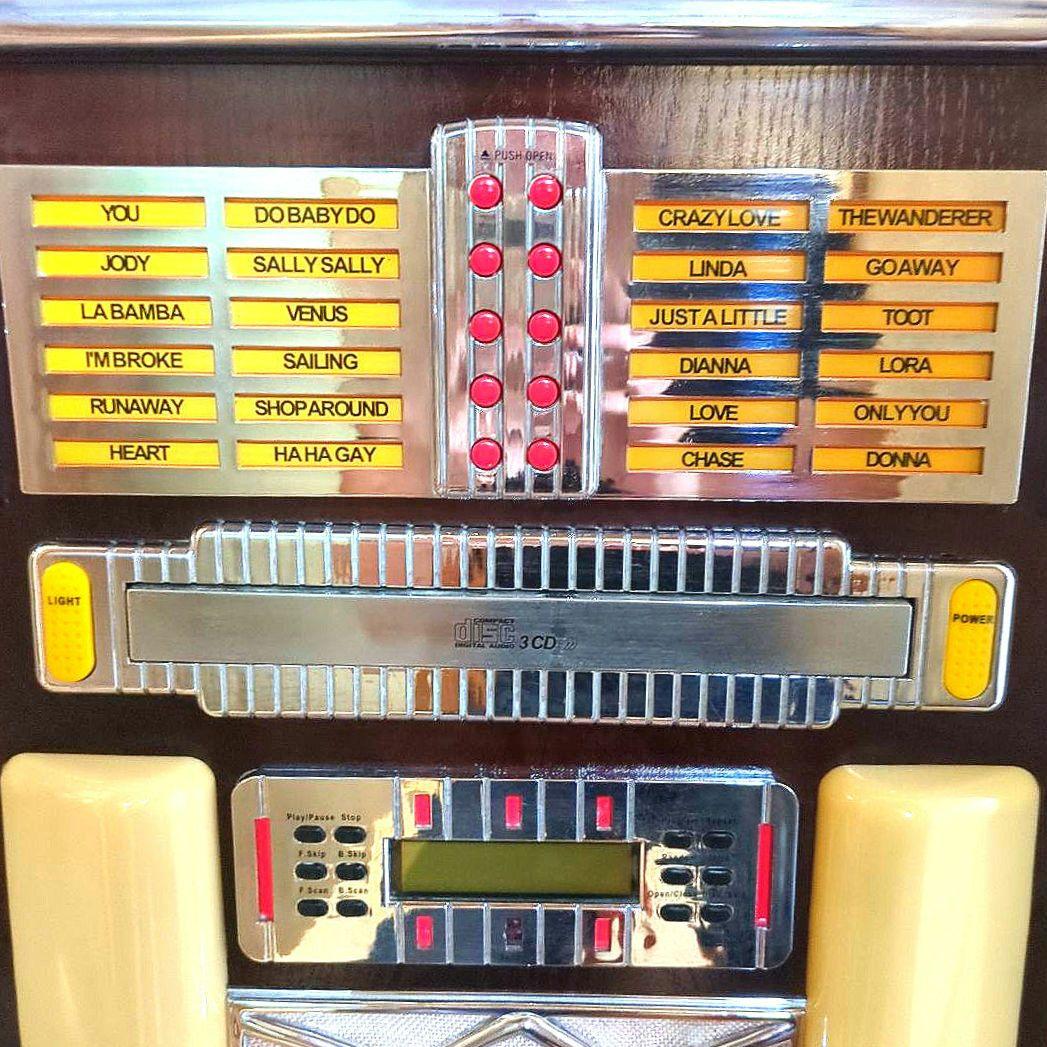 フルサイズジュークボックス型CDラジオ ネオン付 インテリア CD使用不能