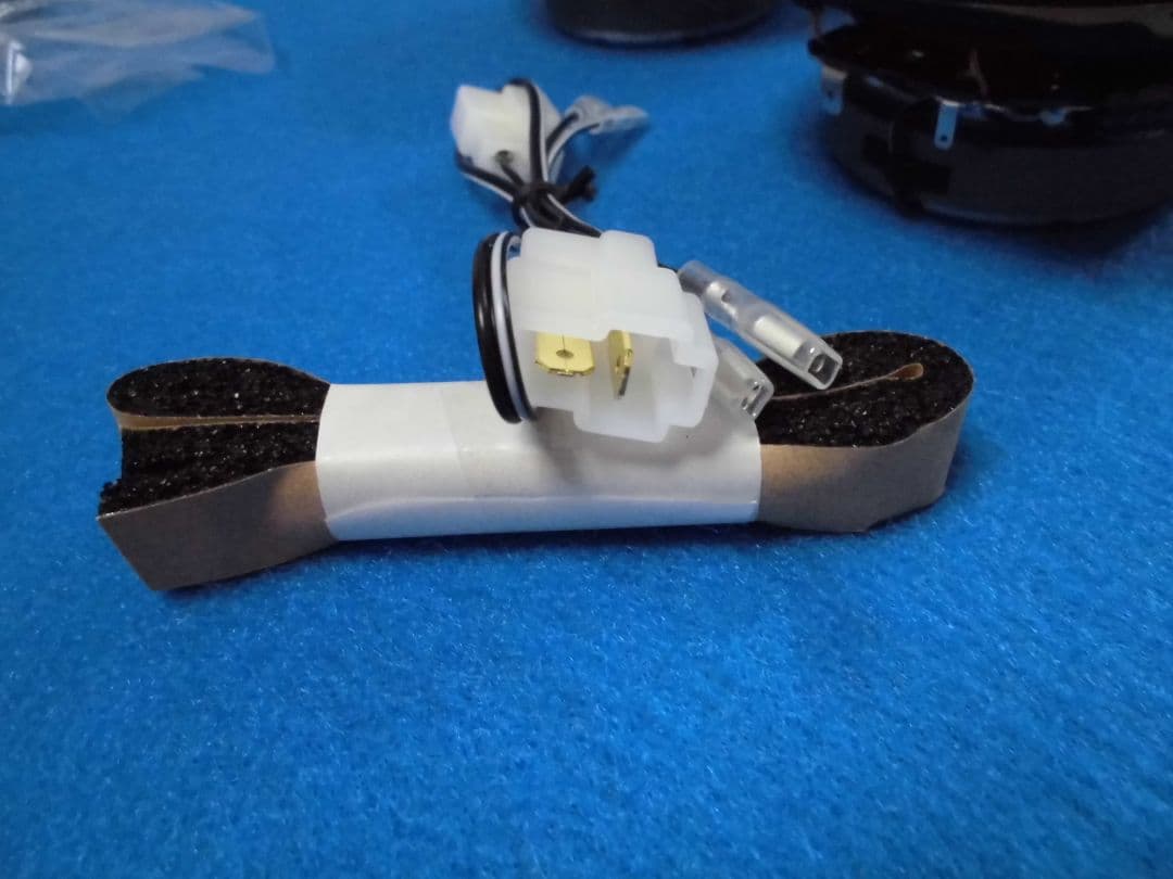 ⑦スズキキャリイ(DA16T)用にスピーカー純正スピーカ取付説+スピーカコード付