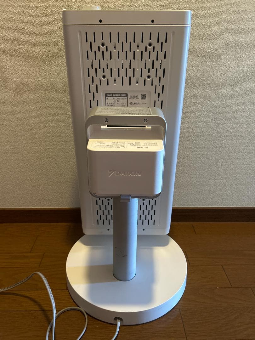 DAIKIN ダイキン セラムヒート 遠赤外線 暖房機 CER11VS ヒーター