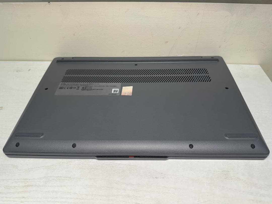 Windowsノート本体 Lenovo IdeaPad Slim 3 14IAH8 i5 16G 512G