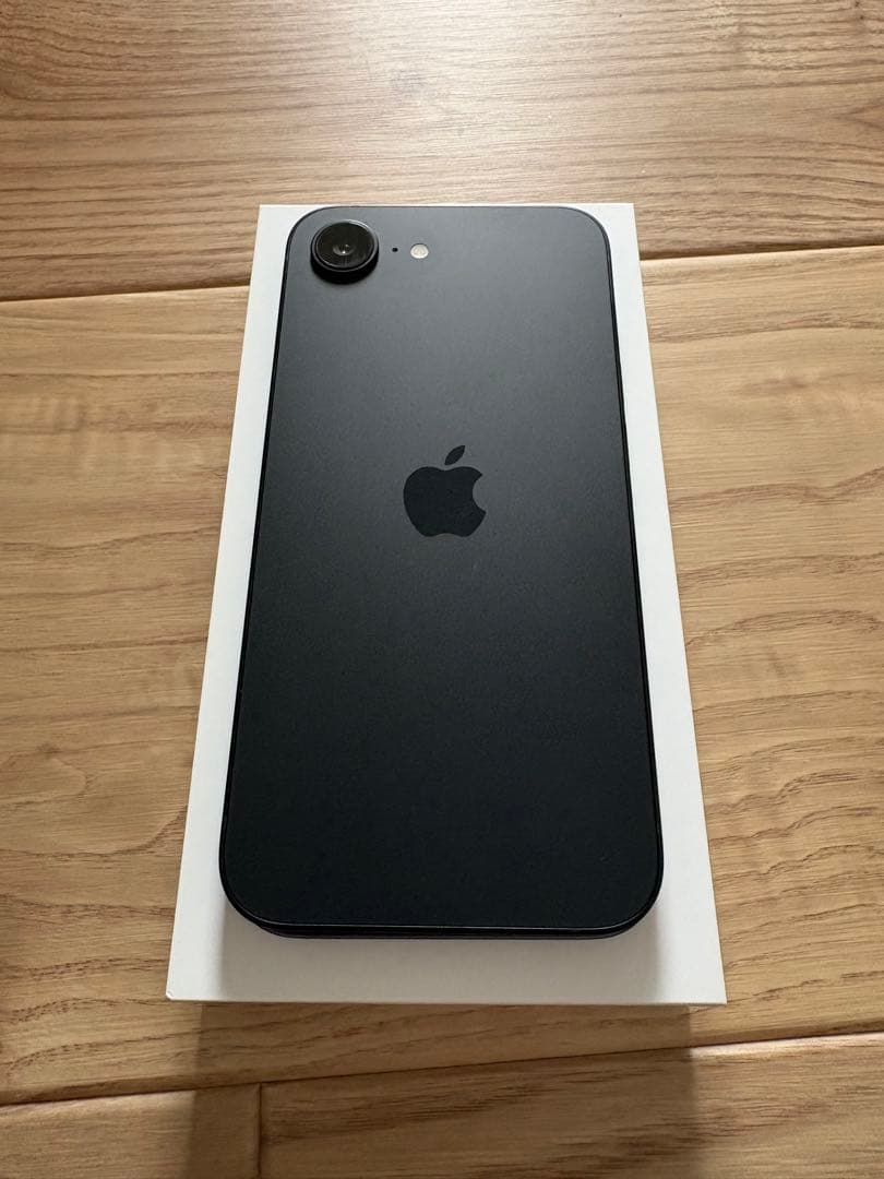 【ユキノ】iPhone16e 256GB