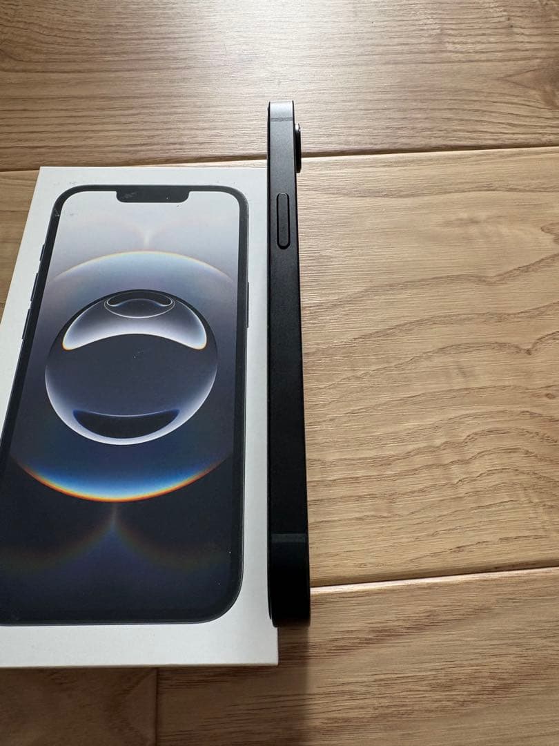 【ユキノ】iPhone16e 256GB