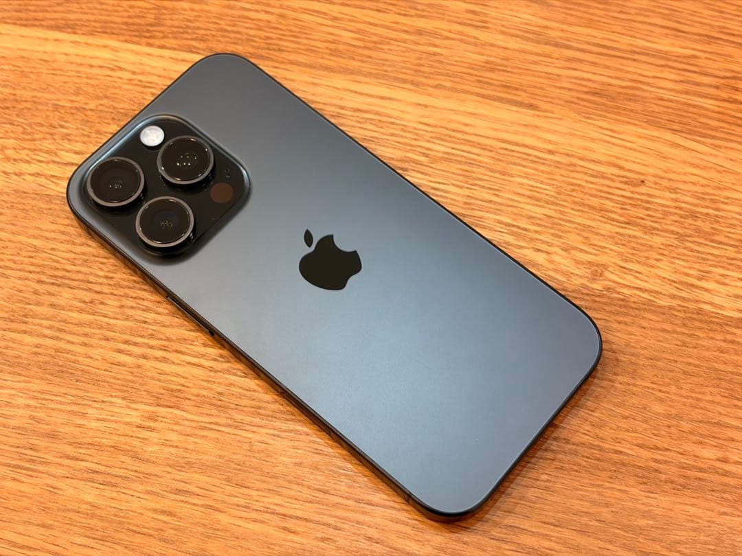 美品　バッテリー最大容量94% iPhone 16 Pro 256GB ブラック