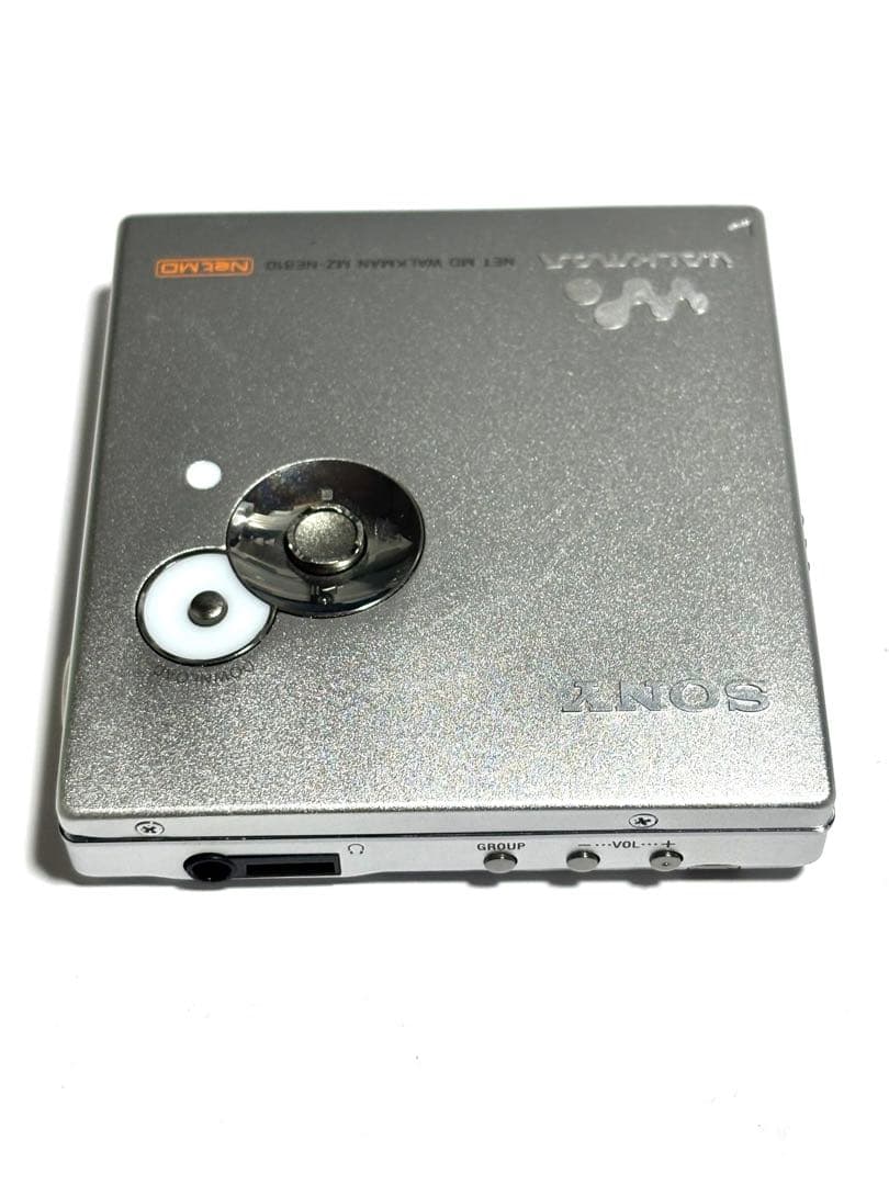SONY MDウォークマン MZ-NE810 動作品 本体のみ シルバー