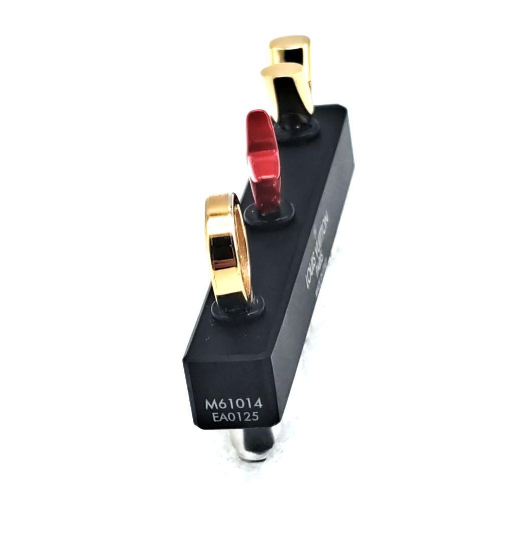 LOUIS VUITTON イヤホンジャック フォンプラグアイコニック