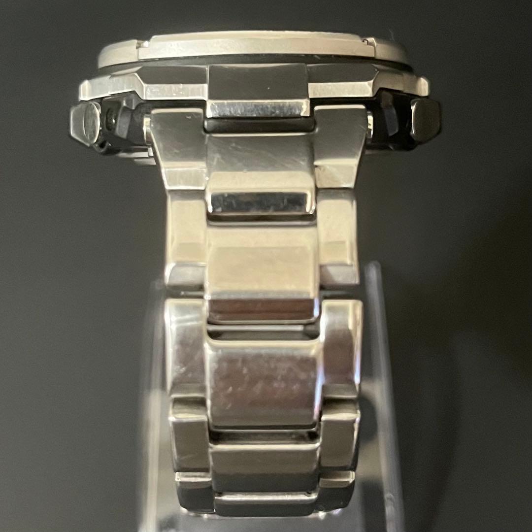 【美品】CASIO G-SHOCK GST-W110D-1AJF 電波ソーラー