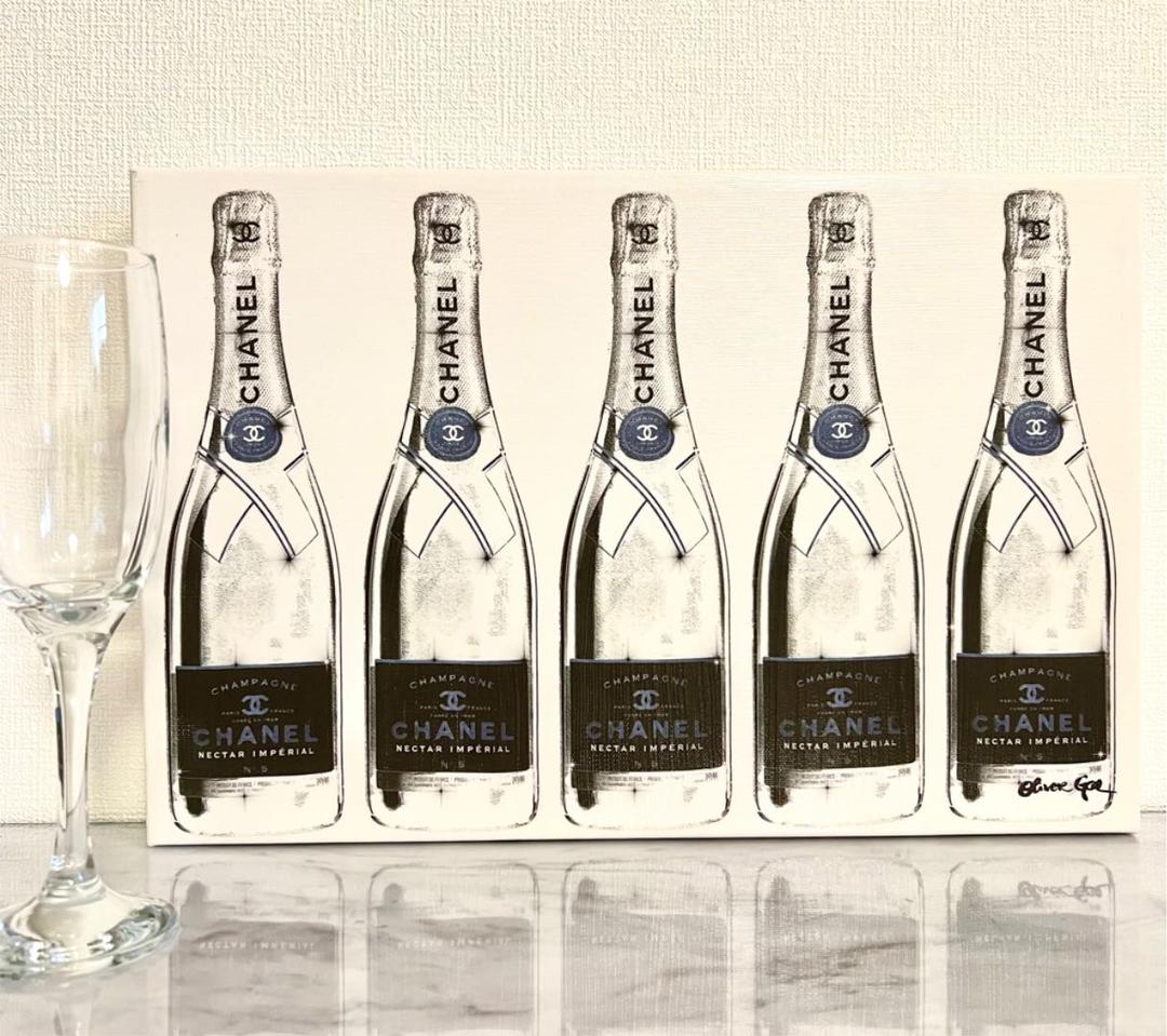 オリバーガル・CHANELアート