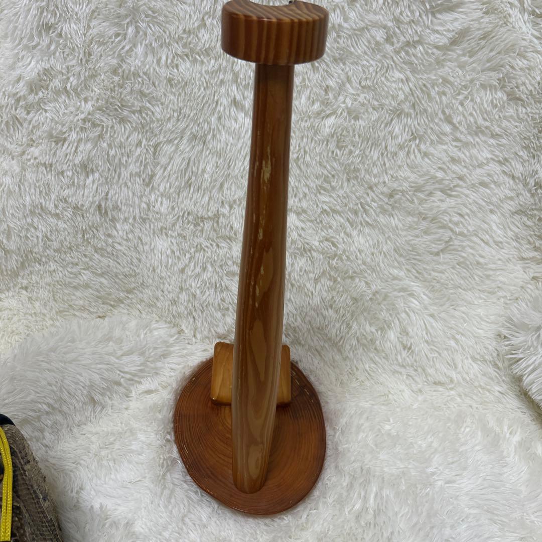 良品 沖縄 三線 蛇皮 黒漆 三味線 スタンド付き　初心者　入門