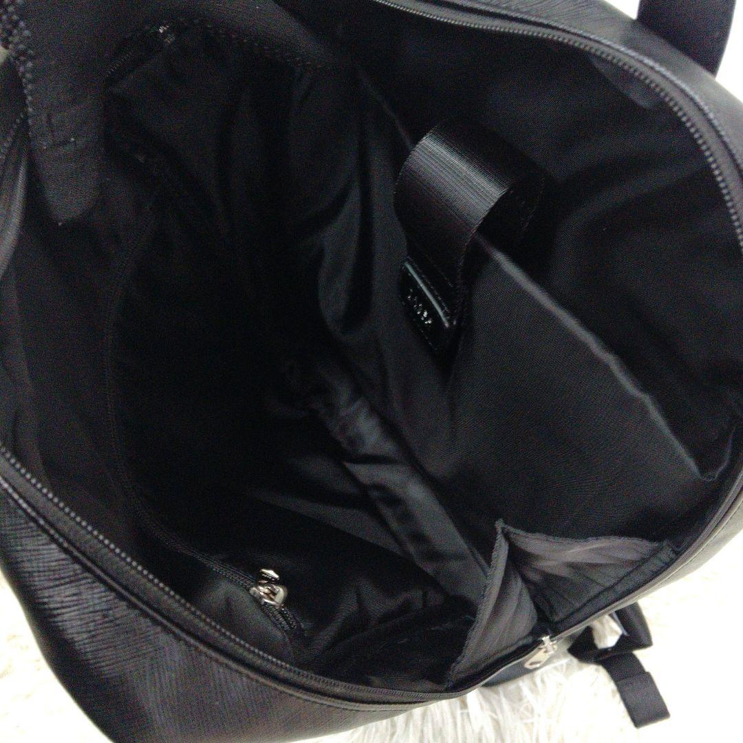 美品 ✨️ TAKEO KIKUCHI ビジネスリュック PVC 黒