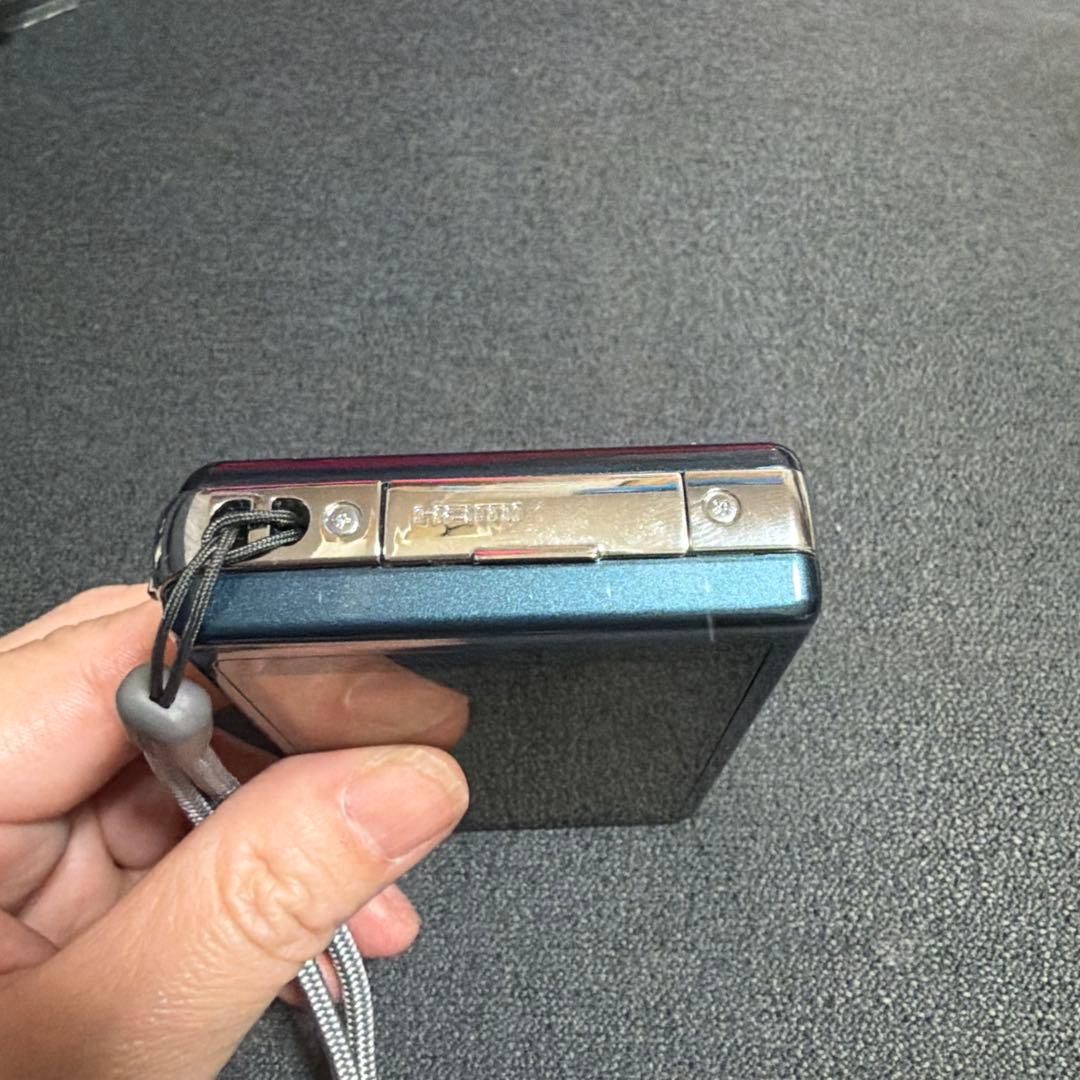 Panasonic DMC-FX77 コンパクトデジタルカメラ　デジカメ