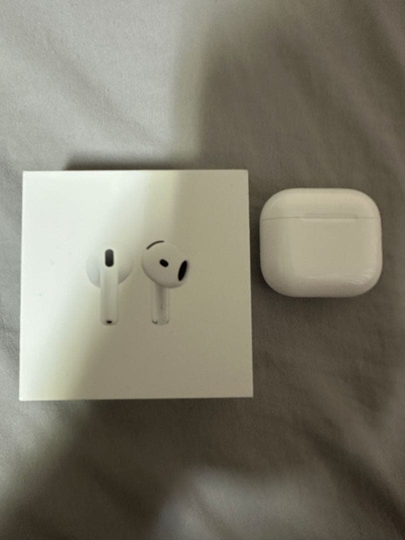 AirPods4 ノイズキャンセル機能なし。