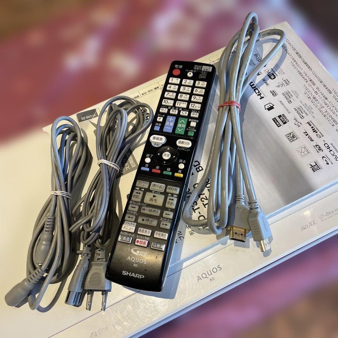 シャープ BD-W570SW 12倍録 1TB リモ、説明書等付フル装備 完動品