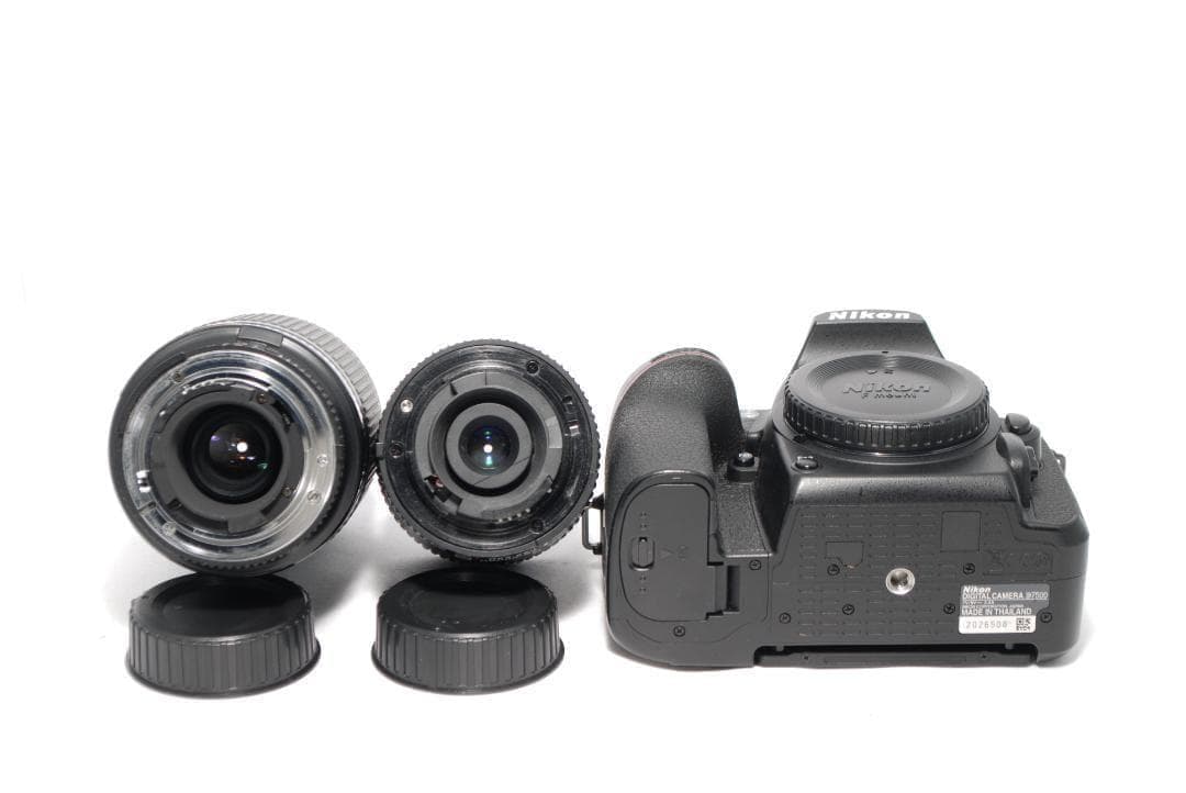 ✨Nikon D7500✨Wレンズ✨超望遠300mm✨高速連射✨一眼レフ