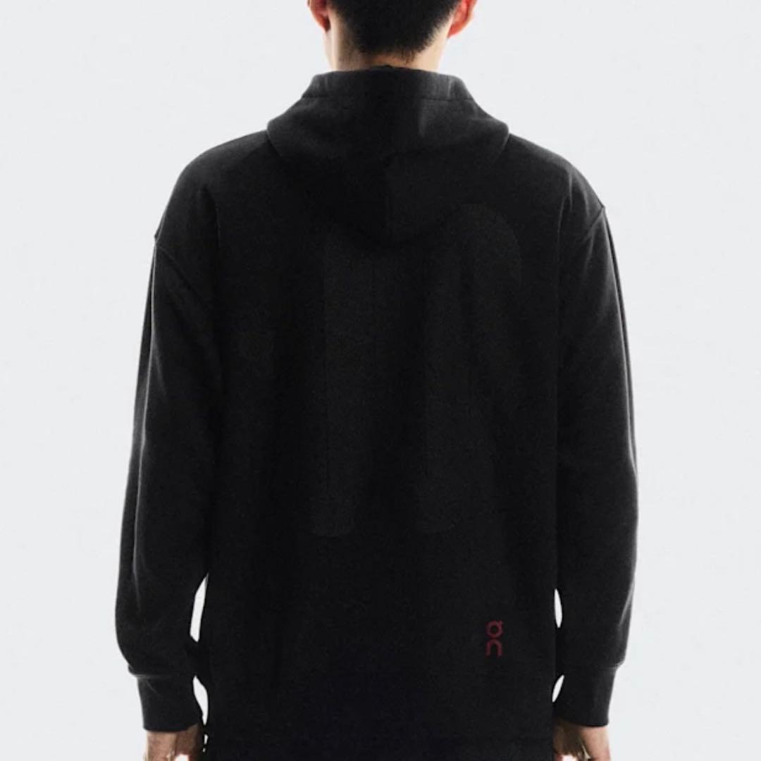 オン　ON 限定パーカー　XS 新品未使用　紙タグ付き