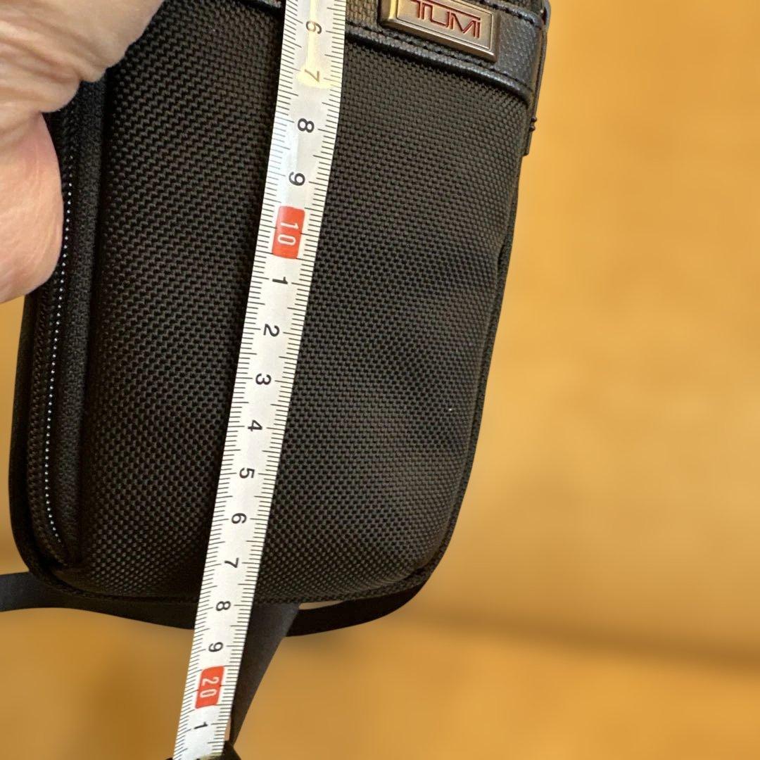 TUMIショルダーポーチ　美品