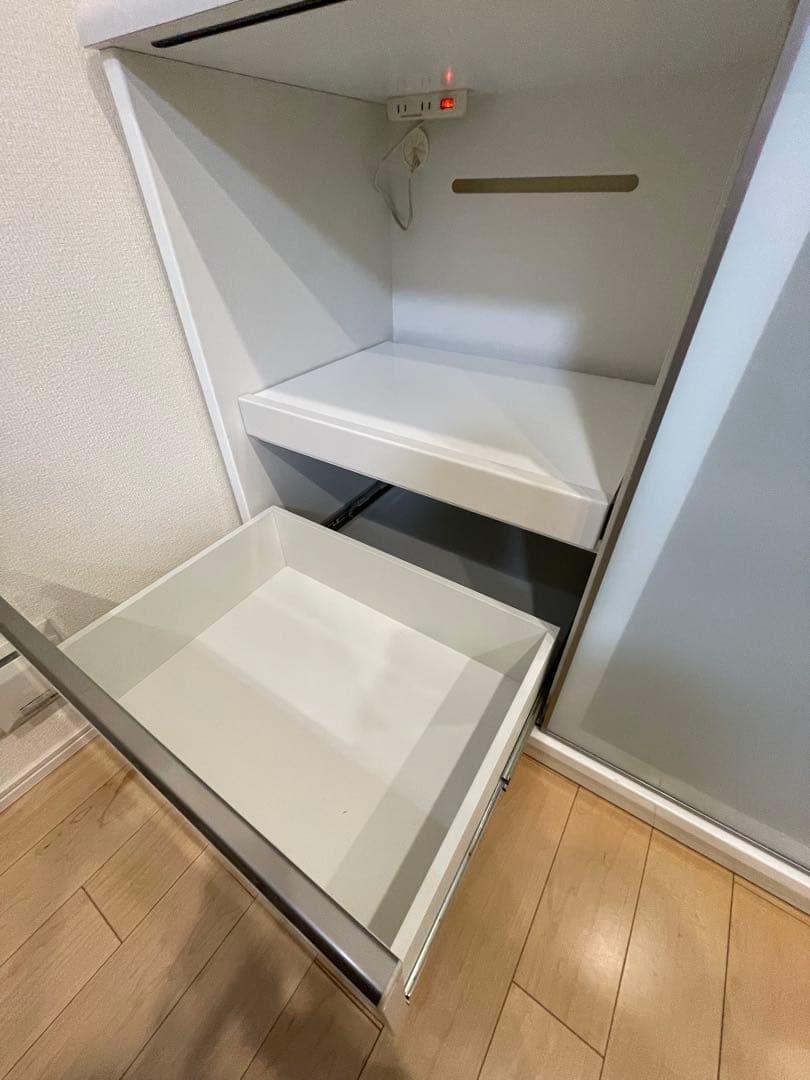 最終値下げ　ニトリ キッチンカウンター リーフ120CT 食器棚　白色