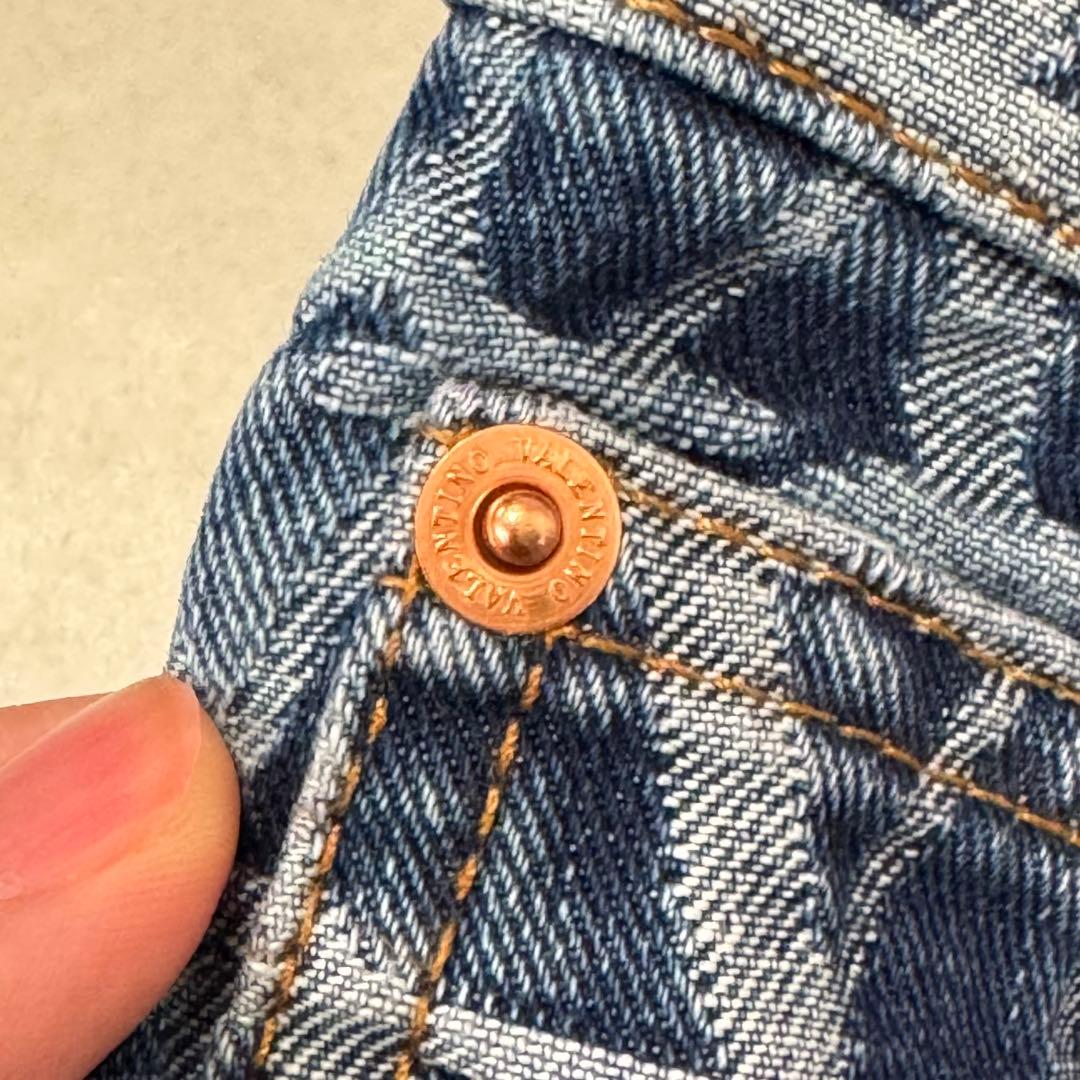 VALENTINO ヴァレンディノ　トワルイコノグラフ デニム　ショートパンツ