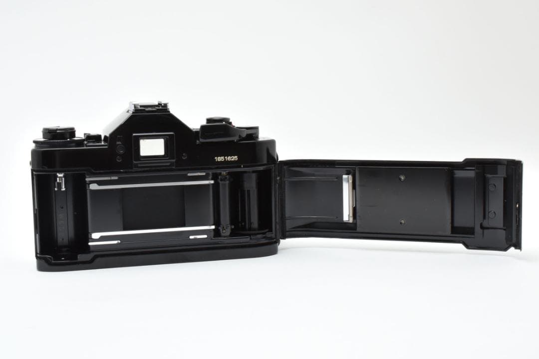 【完動品】Canon A-1 & 美品New FD 70-210mm 豪華セット