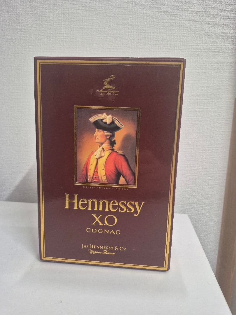 p*f様 ヘネシー XO 金キャップ クリアボトル 700ml 40度 Henn