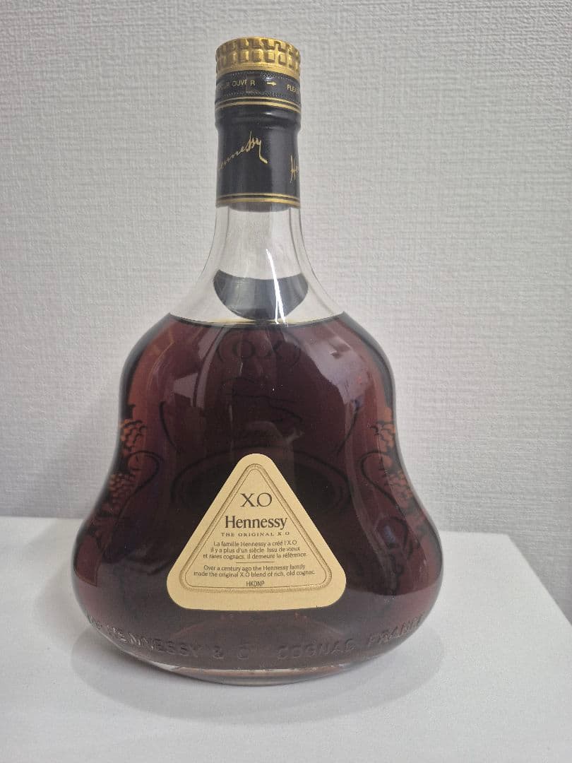 p*f様 ヘネシー XO 金キャップ クリアボトル 700ml 40度 Henn