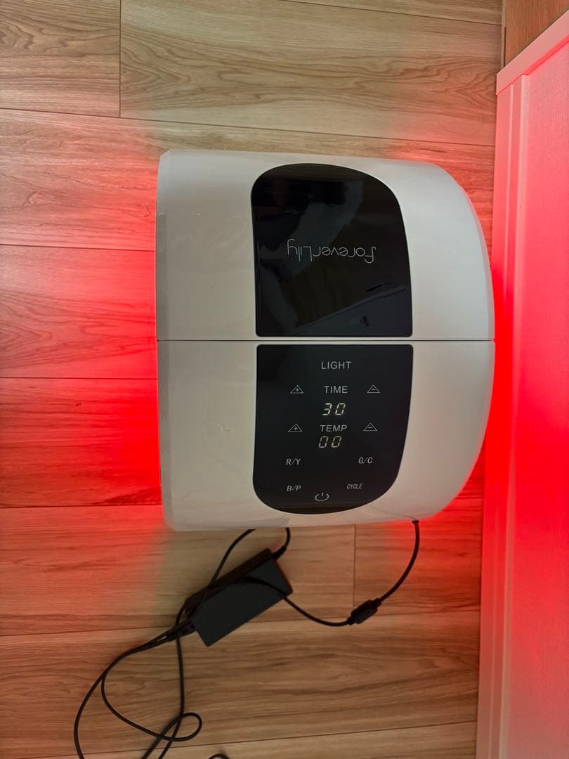 forever lily LED美顔器　ドーム型