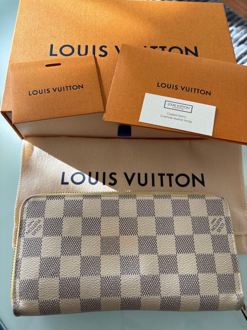 ルイヴィトン ジッピーウォレット ダミエアズール ラウンドファスナー