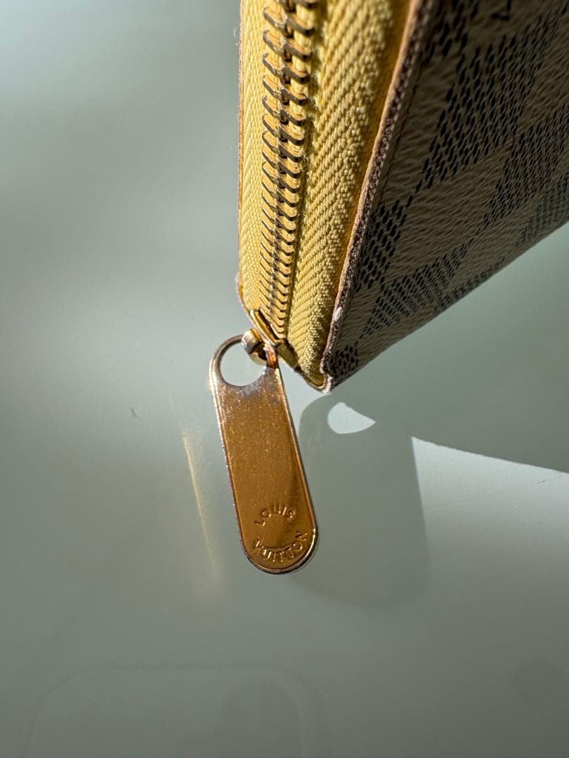 ルイヴィトン ジッピーウォレット ダミエアズール ラウンドファスナー