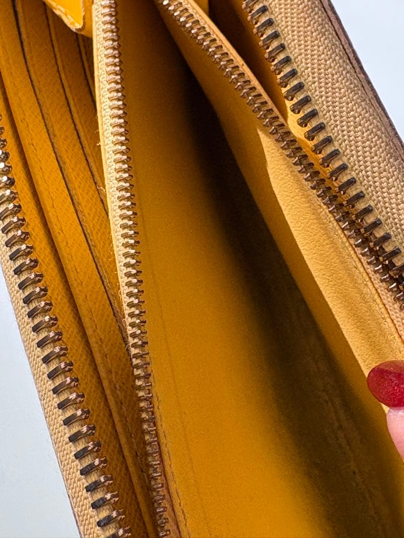 ルイヴィトン ジッピーウォレット ダミエアズール ラウンドファスナー