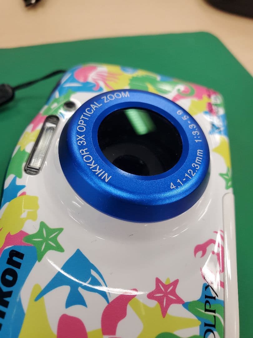 Nikon Coolpix W100 防水デジタルカメラ