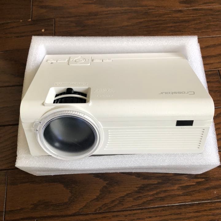 crosstour ビデオプロジェクター　P600 1080P