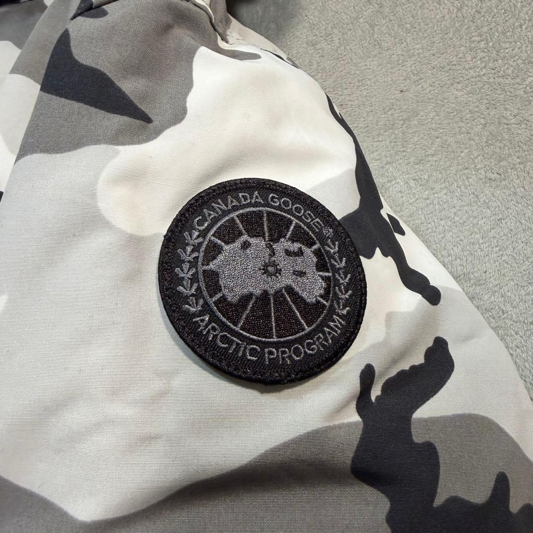 カナダグース　3426MB ダウンジャケット　Lサイズ グレー系　カモフラ