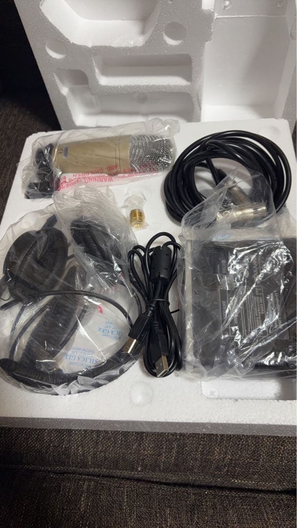 大値下げ中！Behringer U-PHORIA STUDIO