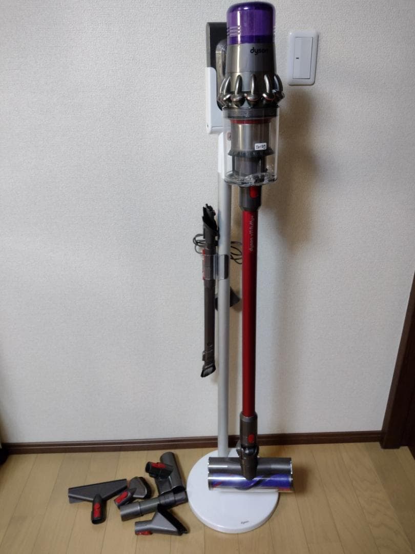 専用ダイソン★コードレス掃除機★V11★ＳV15★バッテリー新品と同等★1