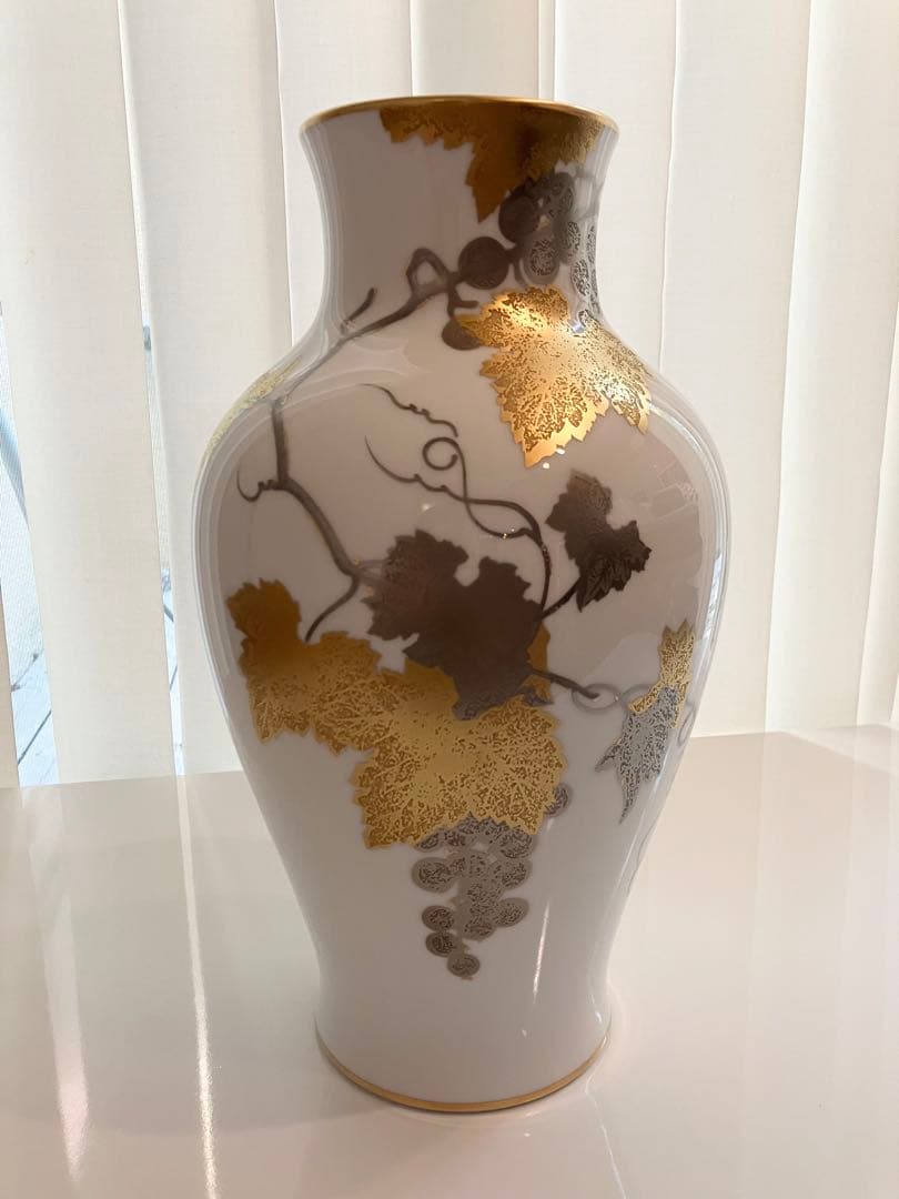 大倉陶園　金蝕葡萄　花瓶　36㎝　美品