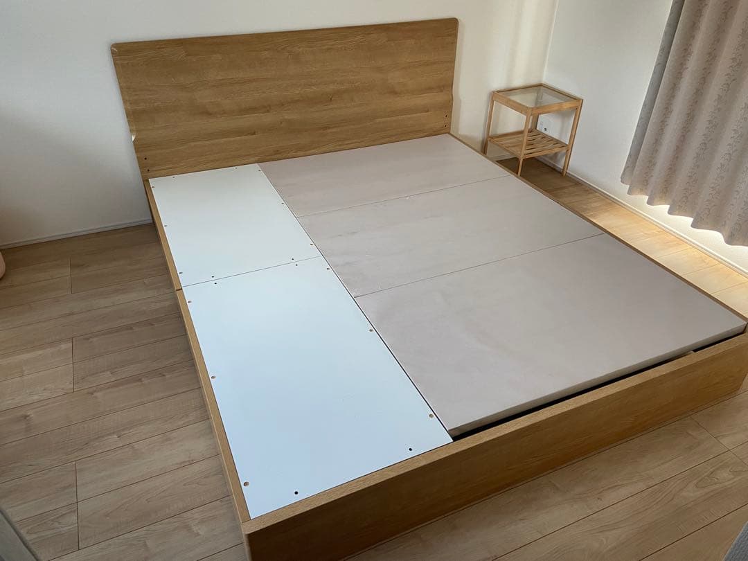 クイーン ベッド フレーム ニトリ