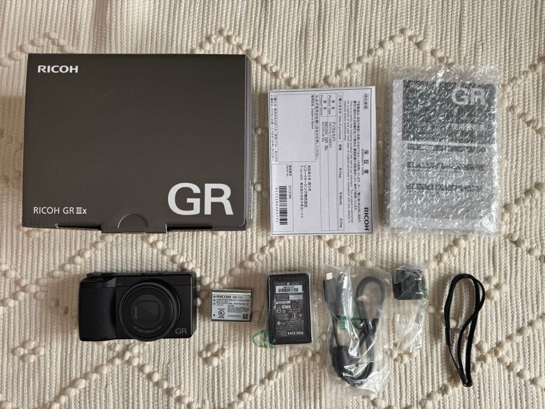 【シャッター数少美品】RICOH GR IIIx