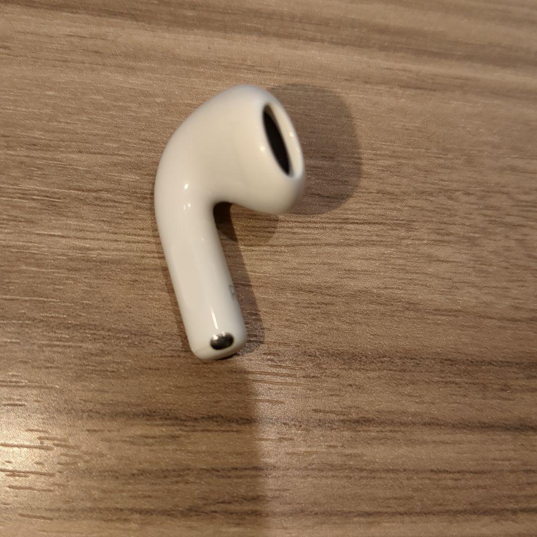 AirPods 第4世代 R片耳 右耳のみ イヤホン A3055 OLWC
