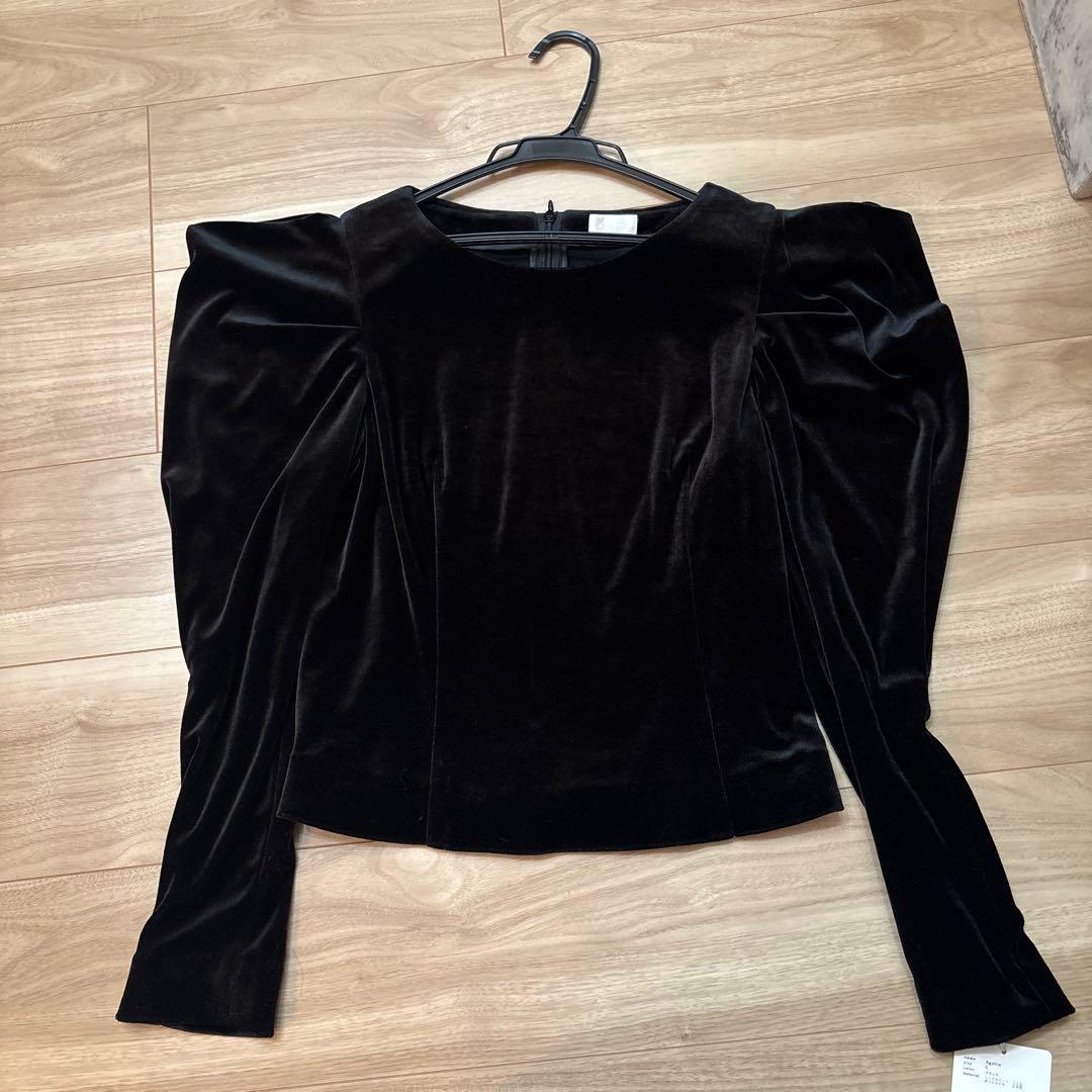 新品未使用！Cygne シーニュ　ベロアトップス Agathe 0 BLK