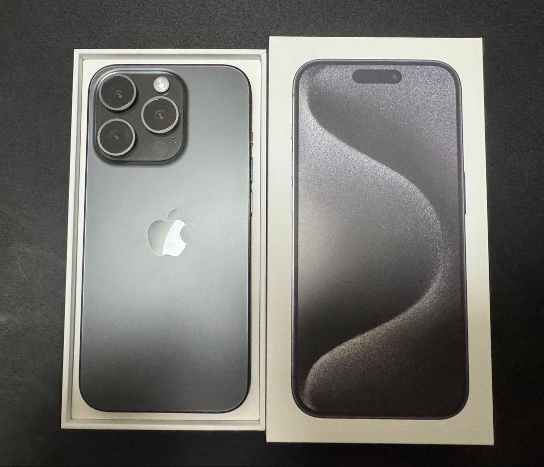 iPhone 15 Pro 256GB ブラックチタニウム