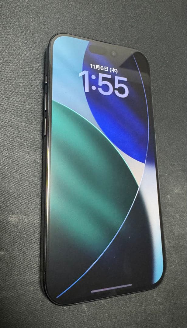 iPhone 15 Pro 256GB ブラックチタニウム