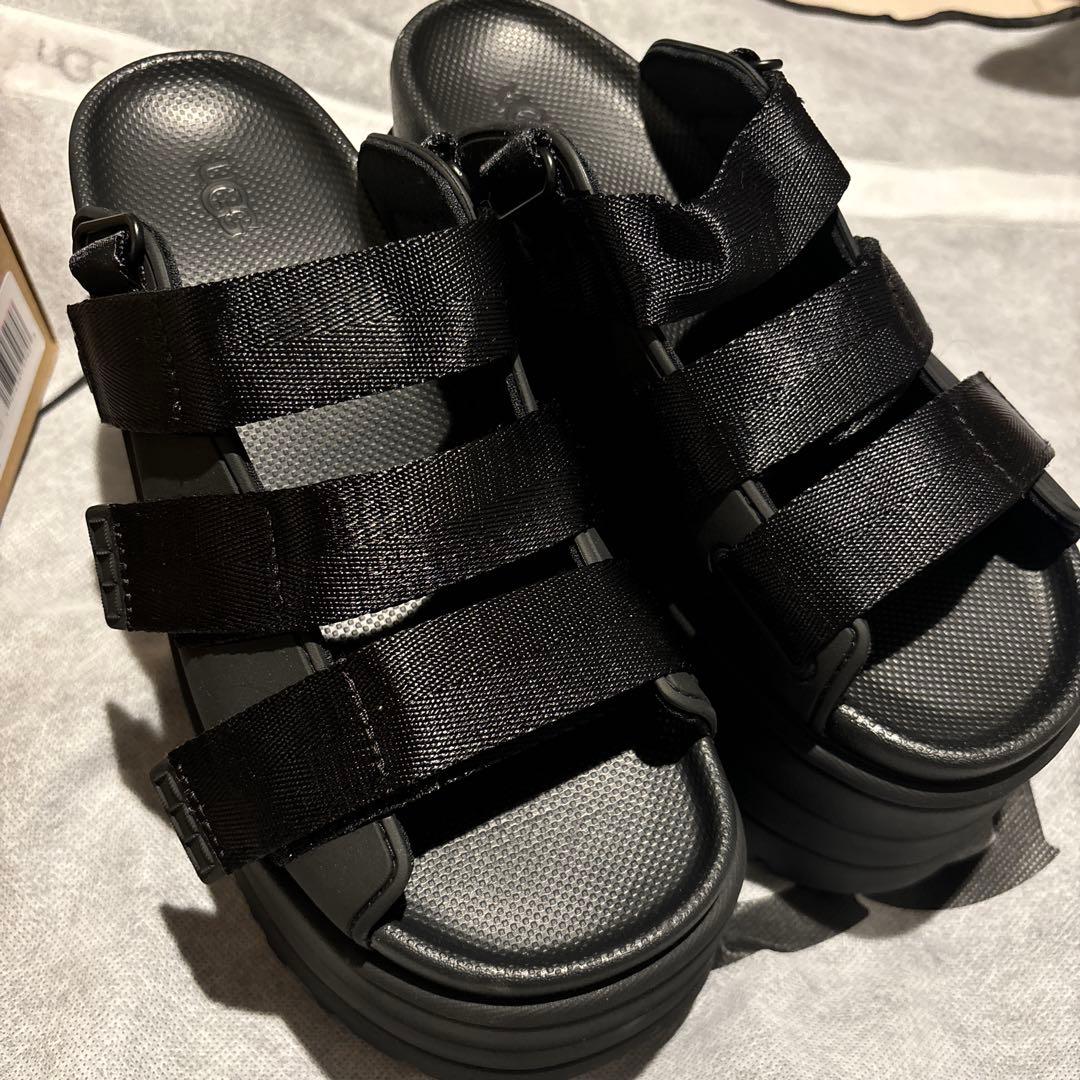 新品　アグ　UGG GOLDENRISE サンダル ブラック 24cm