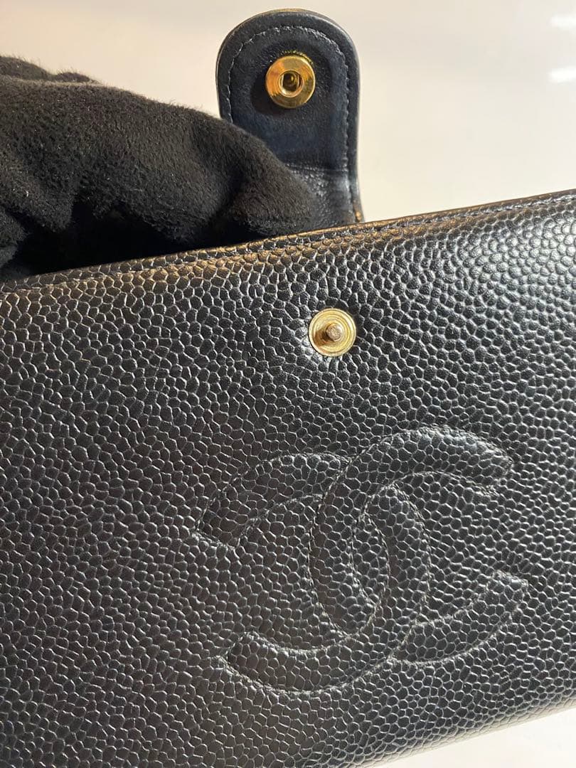 お得！CHANEL キャビアスキン　ガマ口　ブラック 長財布！